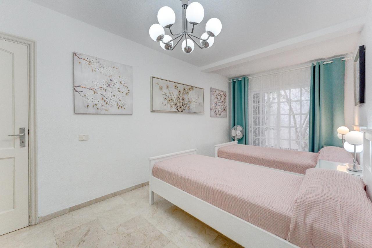 Marvelous Holiday Home - Villa La Caleta Адехе Екстериор снимка
